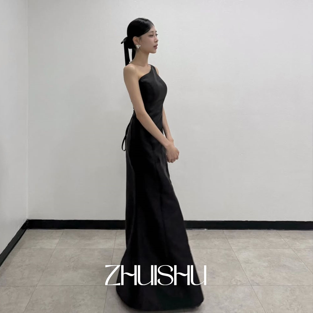 Modern Korean Lifestyle - Gaun Malam Hitam Satu Bahu ZHUISHU,