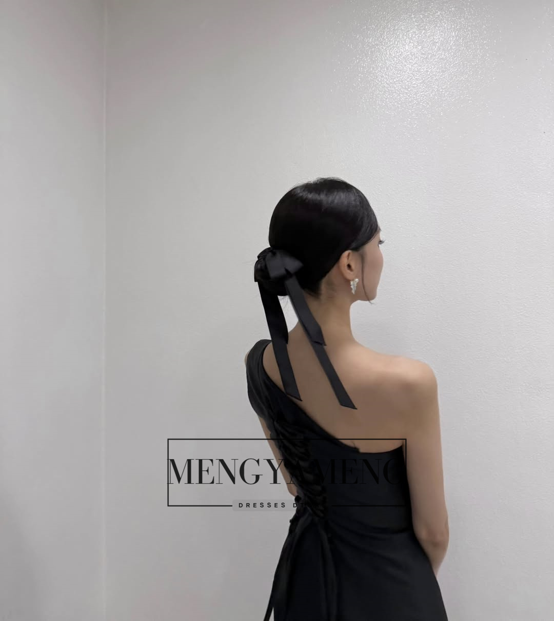 Gaun Malam Hitam Satu Bahu ZHU - Modern Korean Lifestyle ulasan dan harga